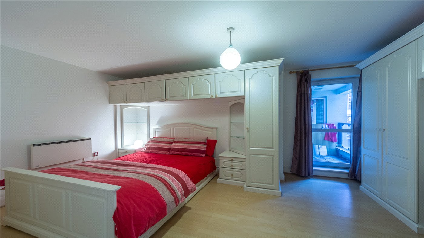 Bed 1